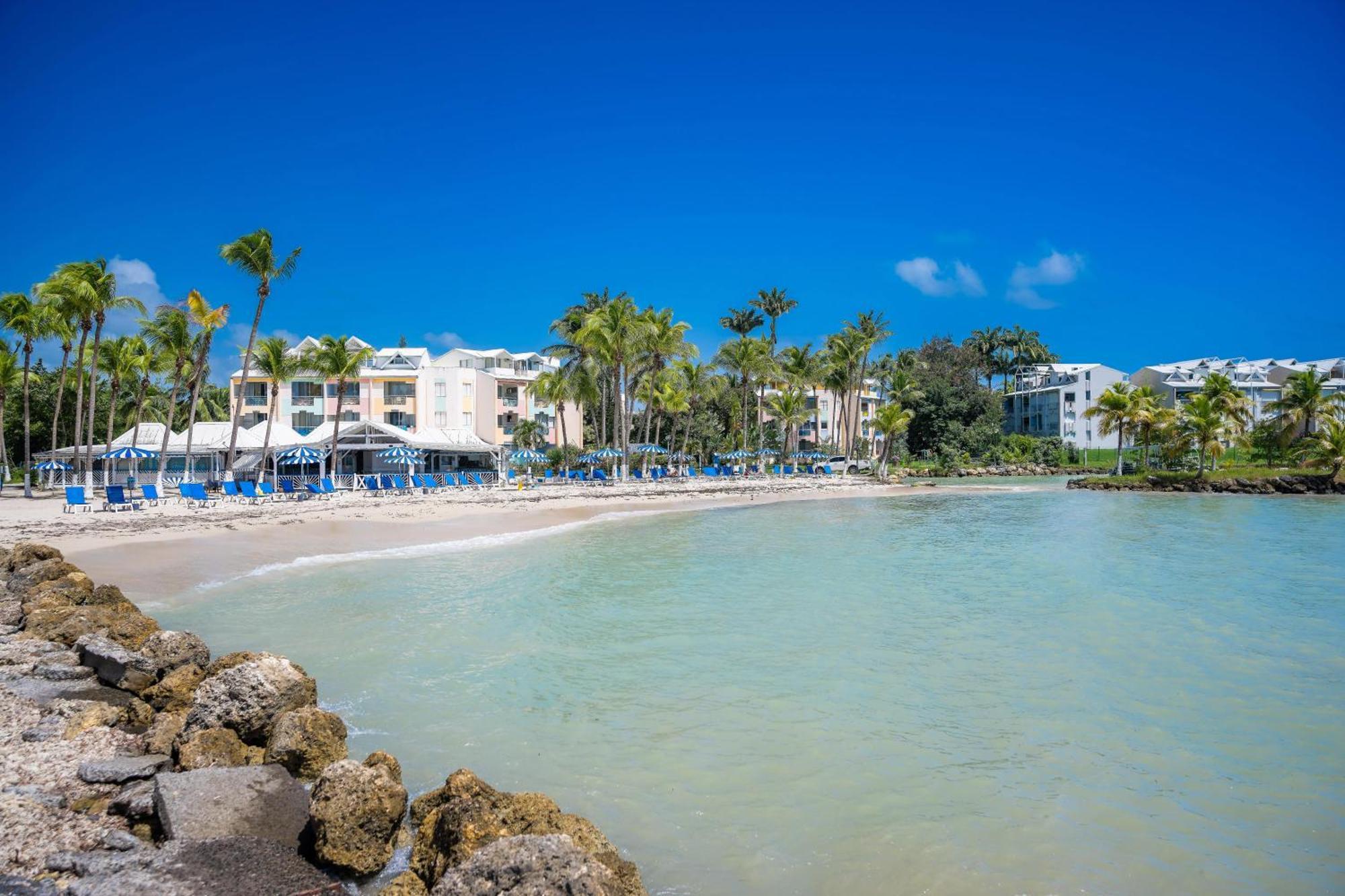 Appartement T1 Sur La Plage Et Vue Mer Le Gosier  Esterno foto